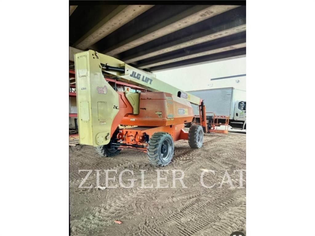 JLG 800AJ Plataforma de trabajo articulada
