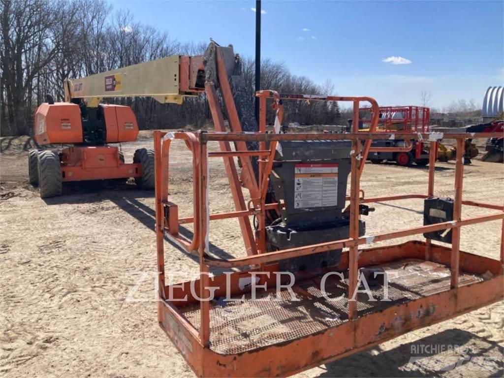 JLG 860SJ Plataforma de trabajo articulada