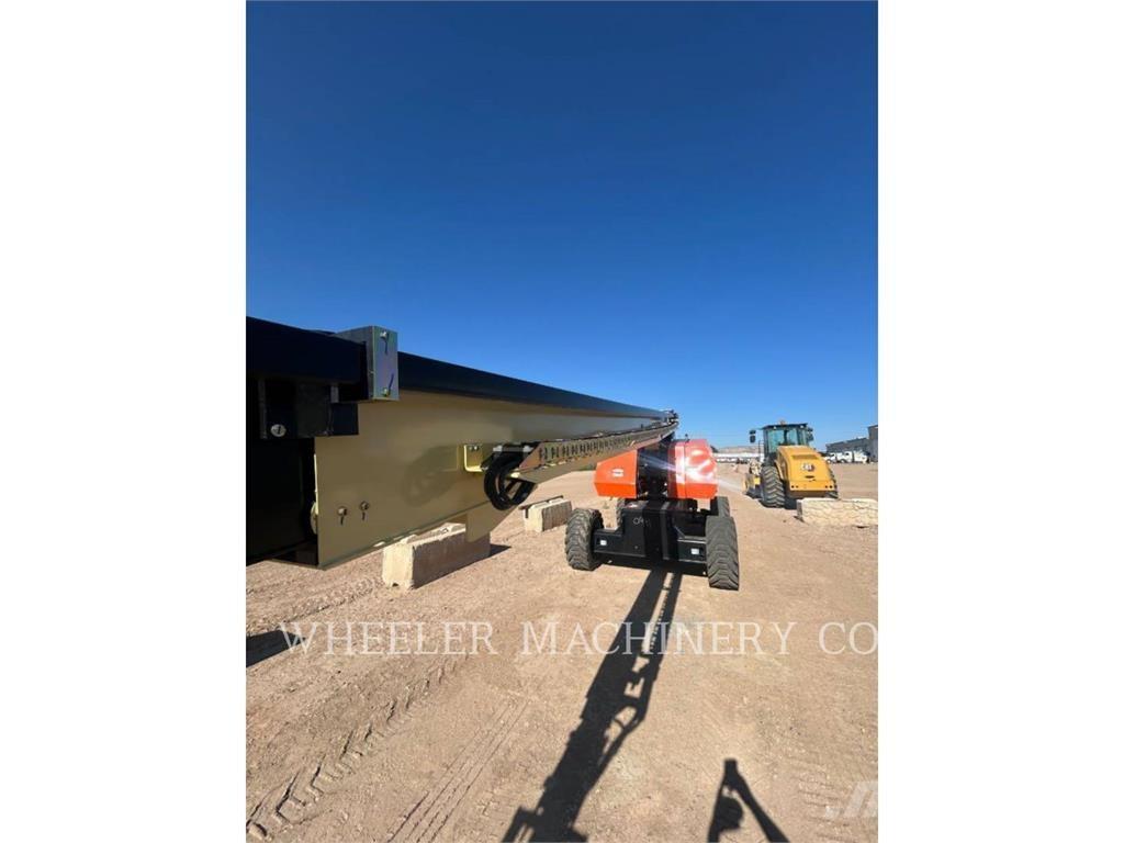 JLG 860SJ Plataforma de trabajo articulada