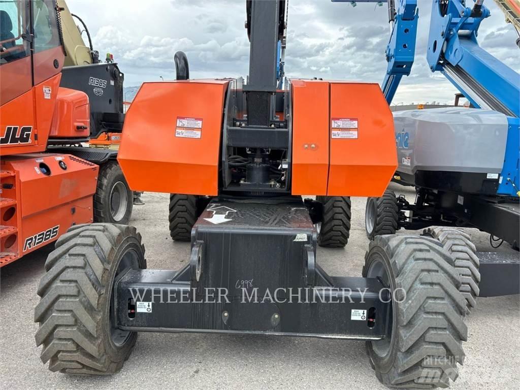 JLG 860SJ SP Plataforma de trabajo articulada