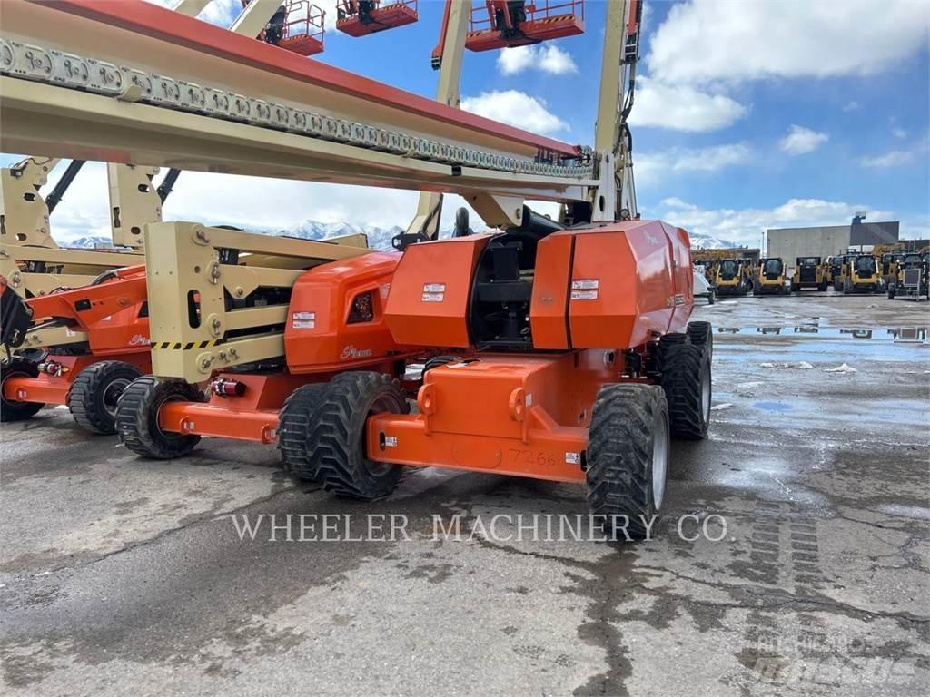 JLG 860SJ SP Plataforma de trabajo articulada