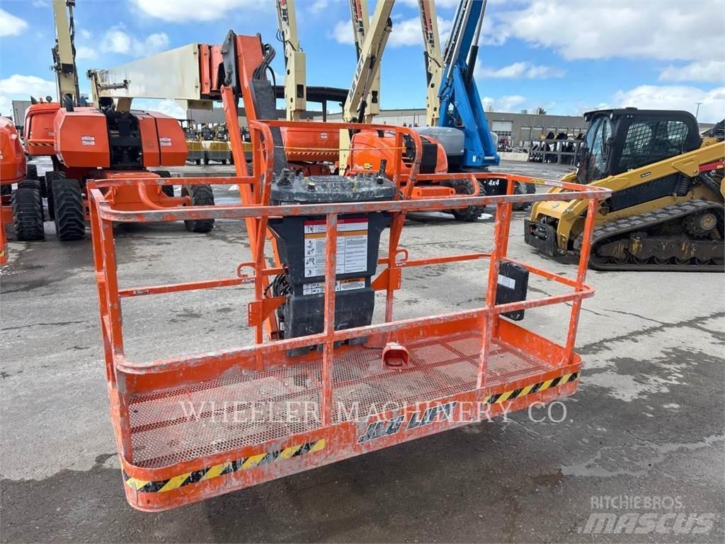 JLG 860SJ SP Plataforma de trabajo articulada