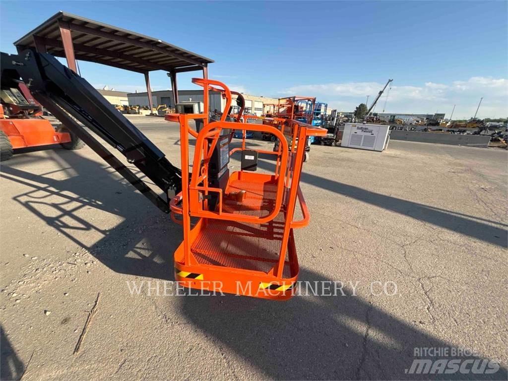 JLG 860SJ SP Plataforma de trabajo articulada