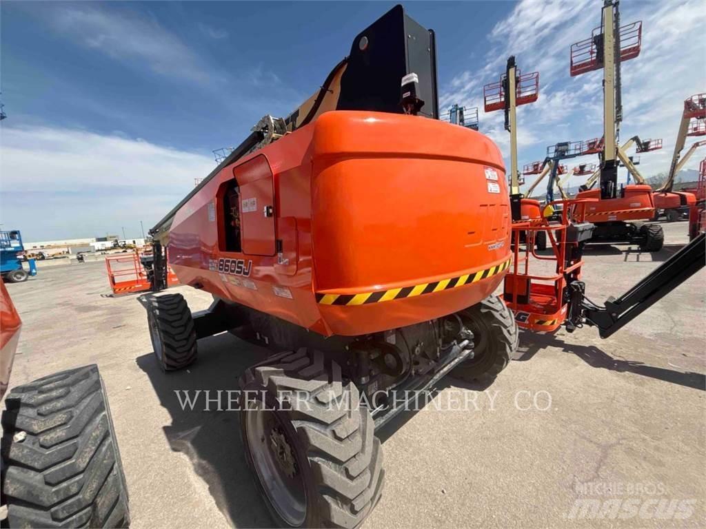 JLG 860SJ SP Plataforma de trabajo articulada