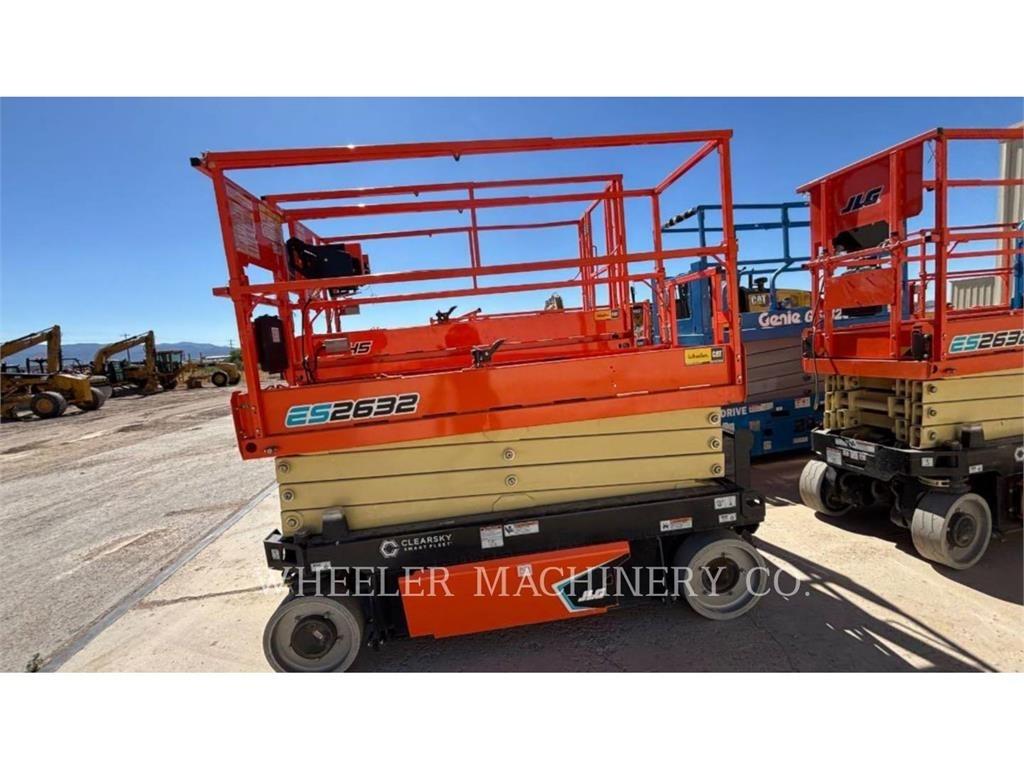 JLG ES2632 Plataformas tijera