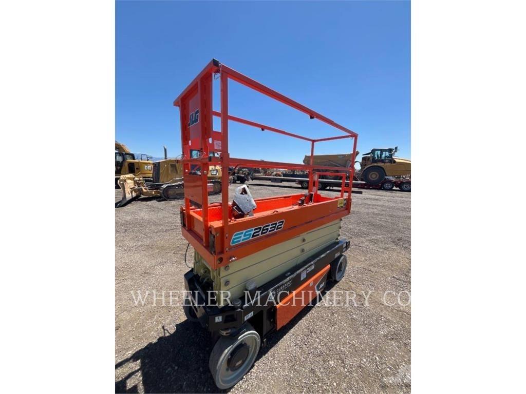 JLG ES2632 Plataformas tijera
