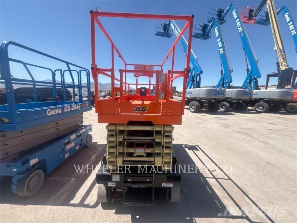 JLG ES4046 Plataformas tijera