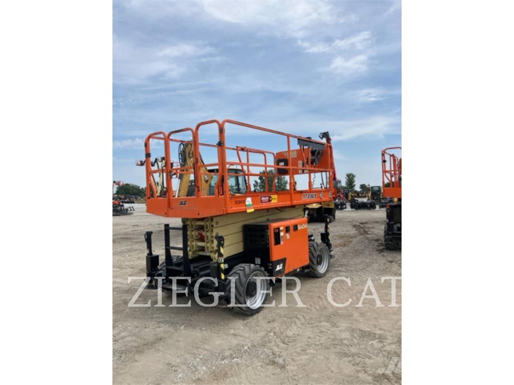 JLG RT3369 Plataformas tijera