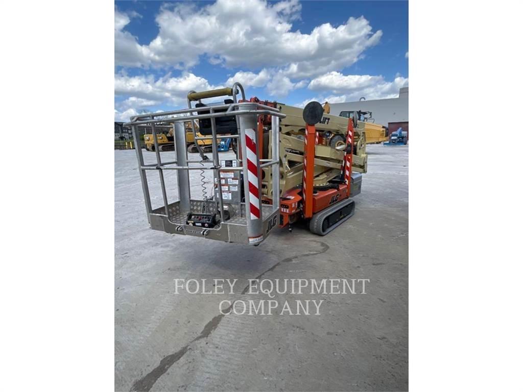 JLG X600AJ Plataforma de trabajo articulada