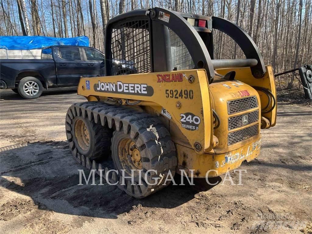 John Deere 240 Minicargadoras