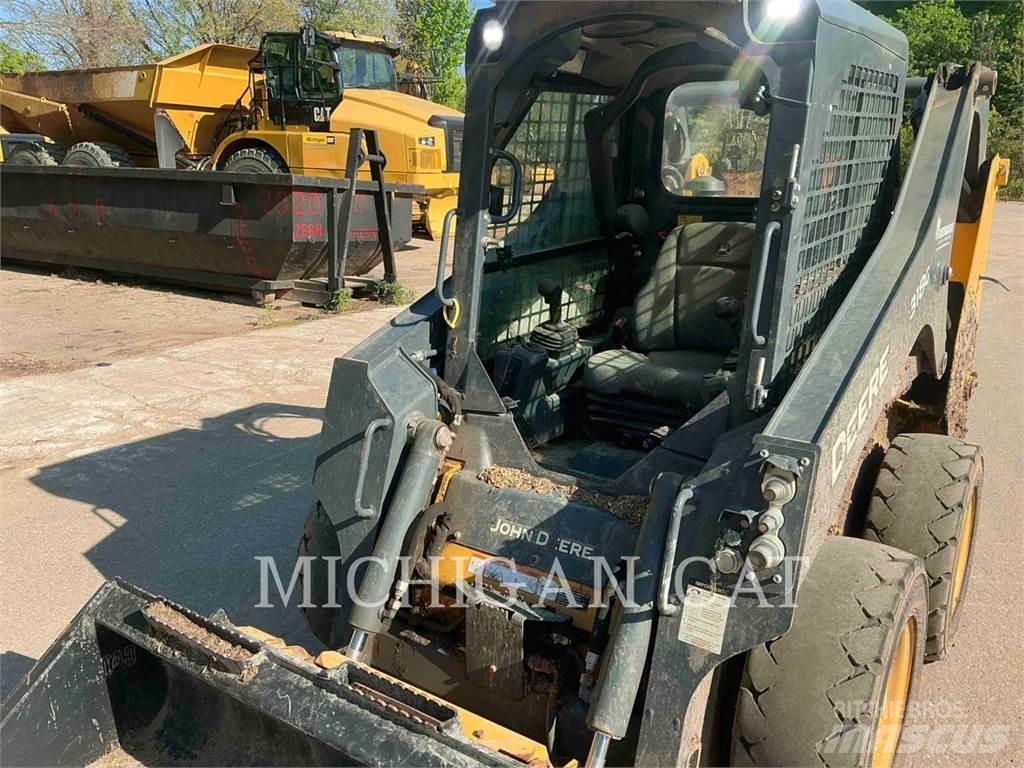 John Deere 318G Minicargadoras