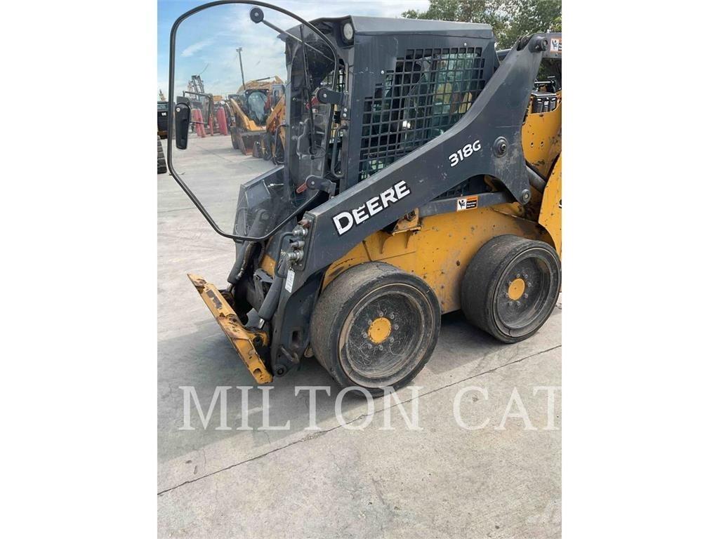 John Deere 318G Minicargadoras