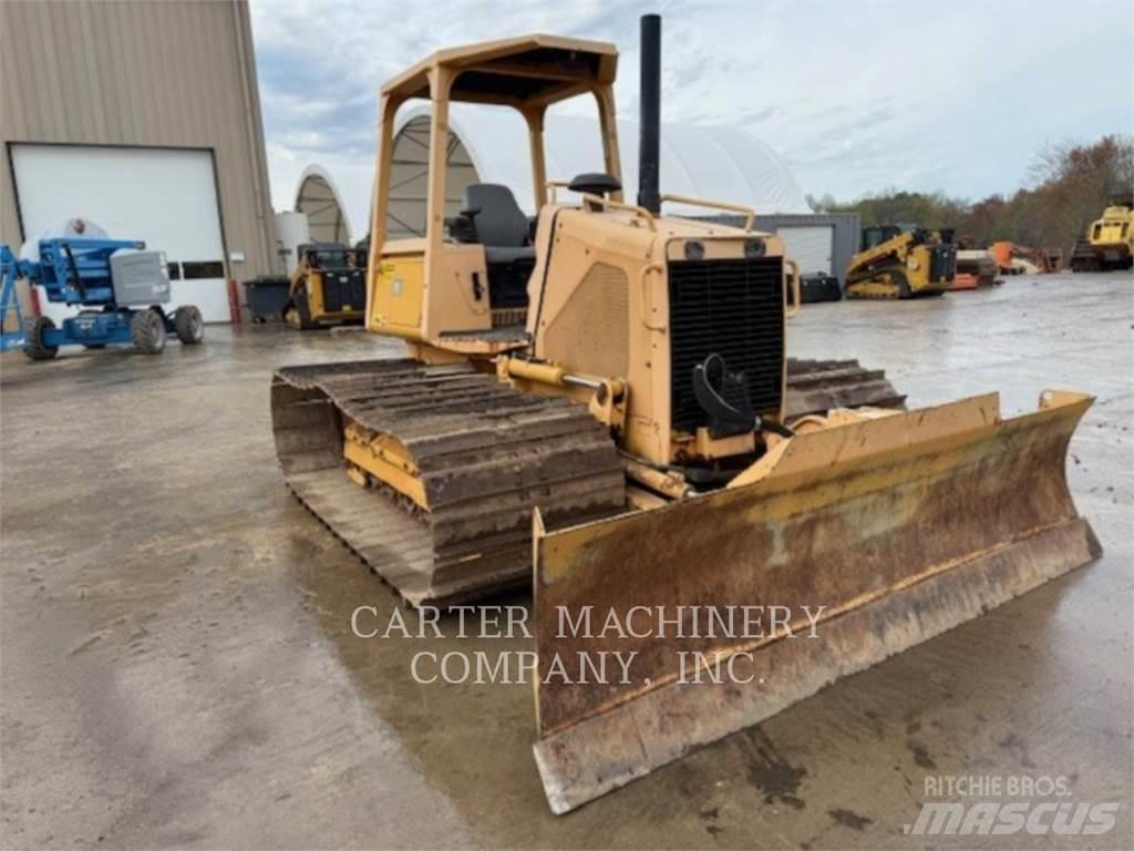 John Deere 450H Buldozer sobre oruga