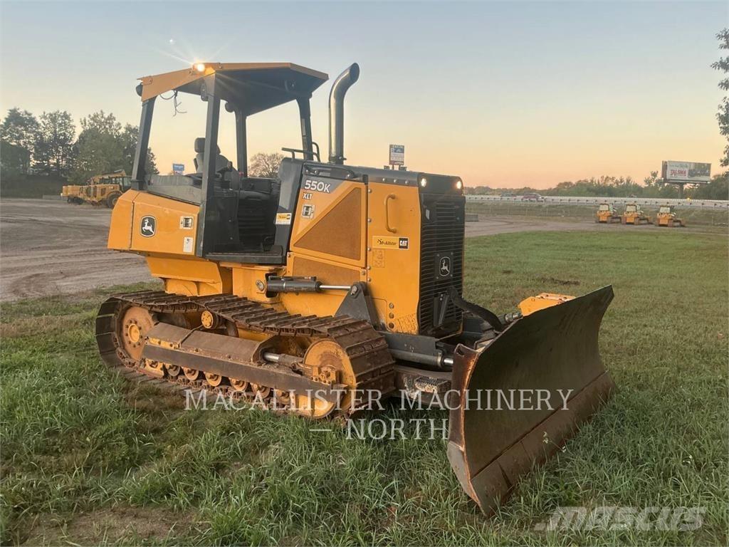 John Deere 550K XLT Buldozer sobre oruga