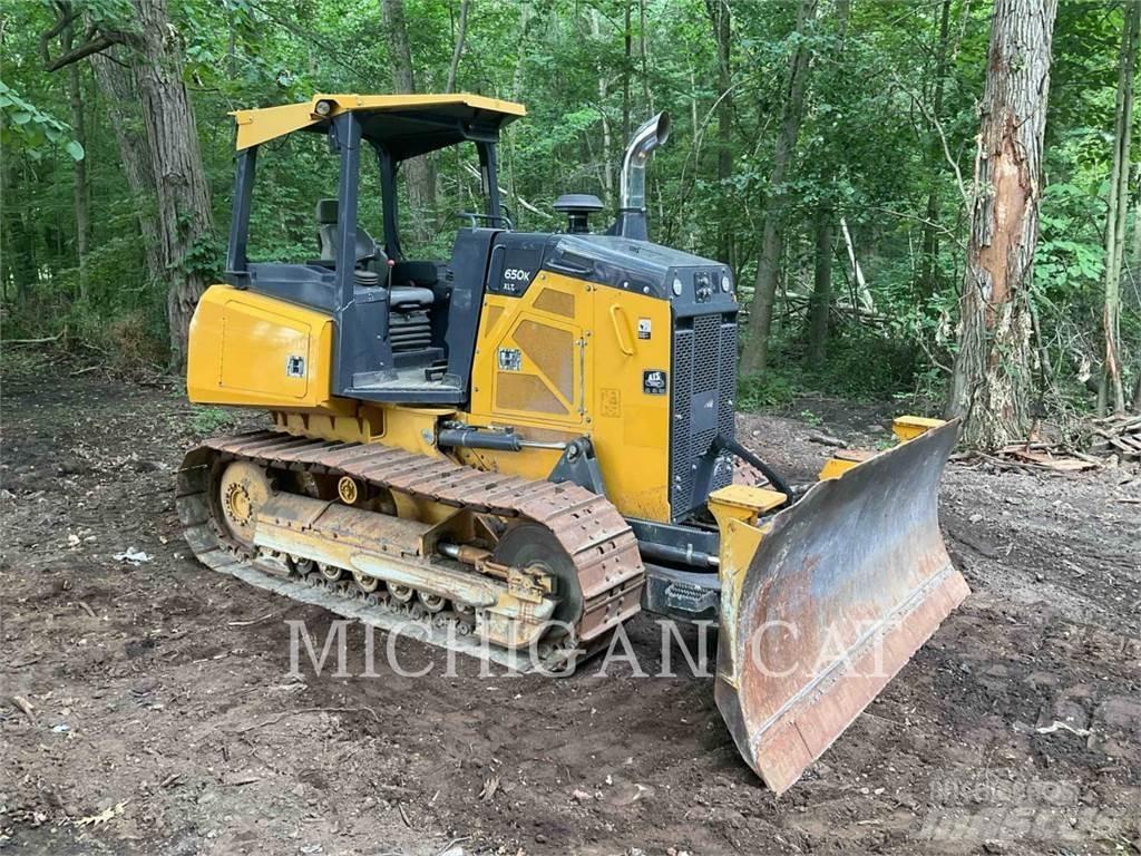 John Deere 650K Buldozer sobre oruga