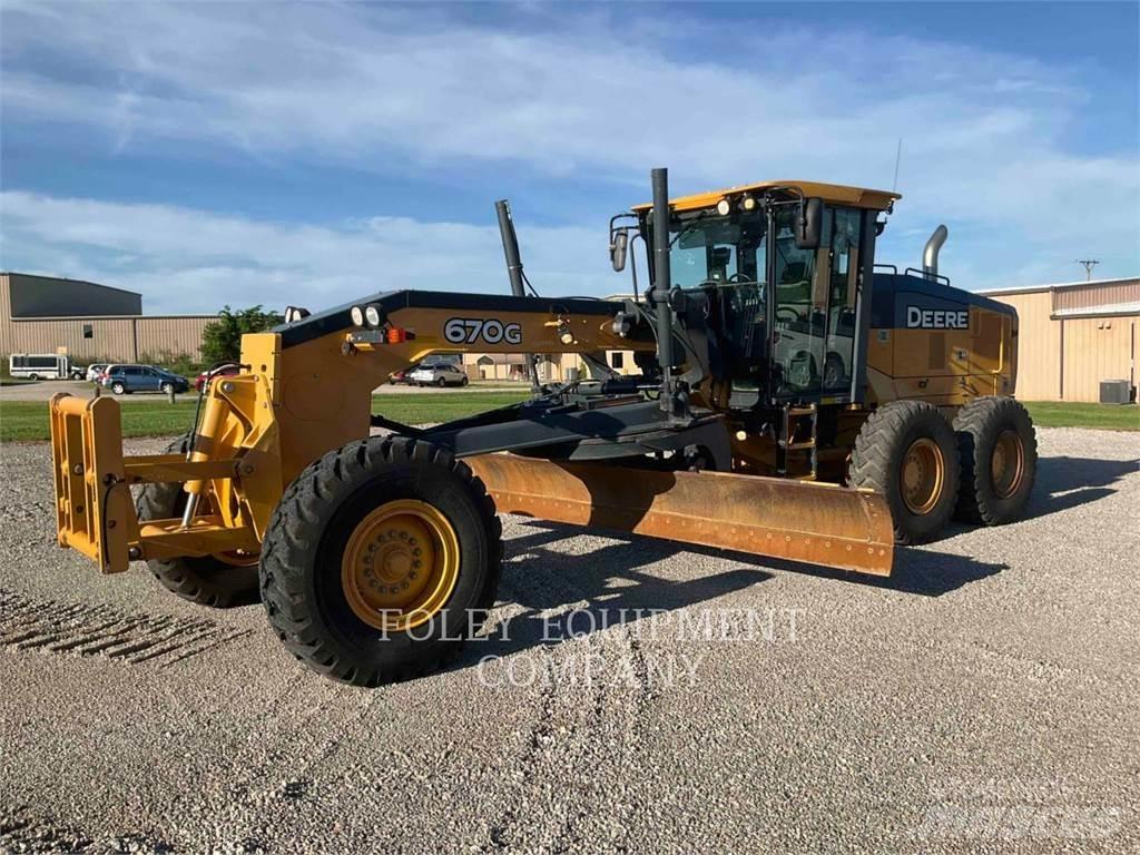 John Deere 670G Motoniveladoras