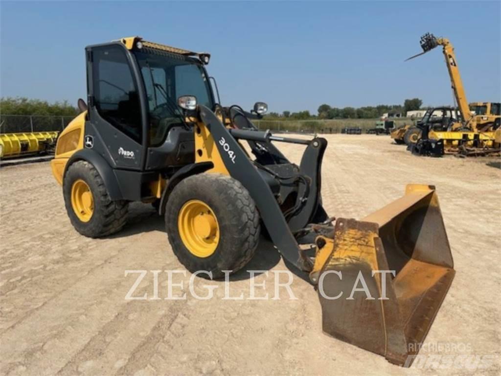 John Deere & CO. 304L Cargadoras sobre ruedas