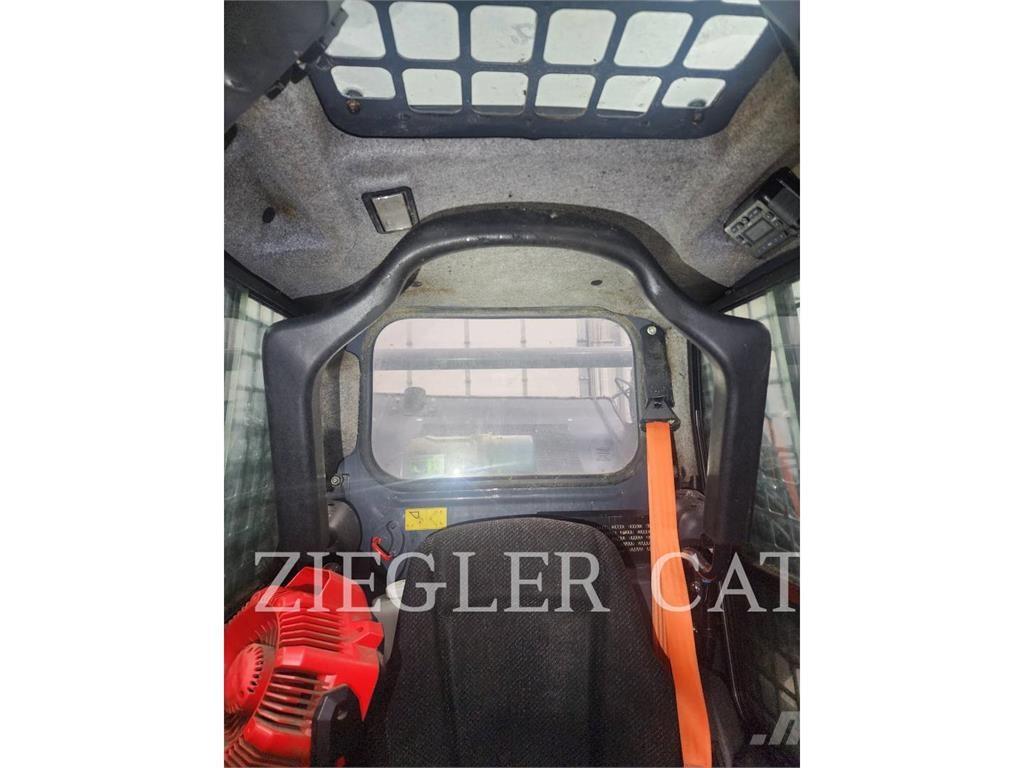 John Deere & CO. 318G Minicargadoras