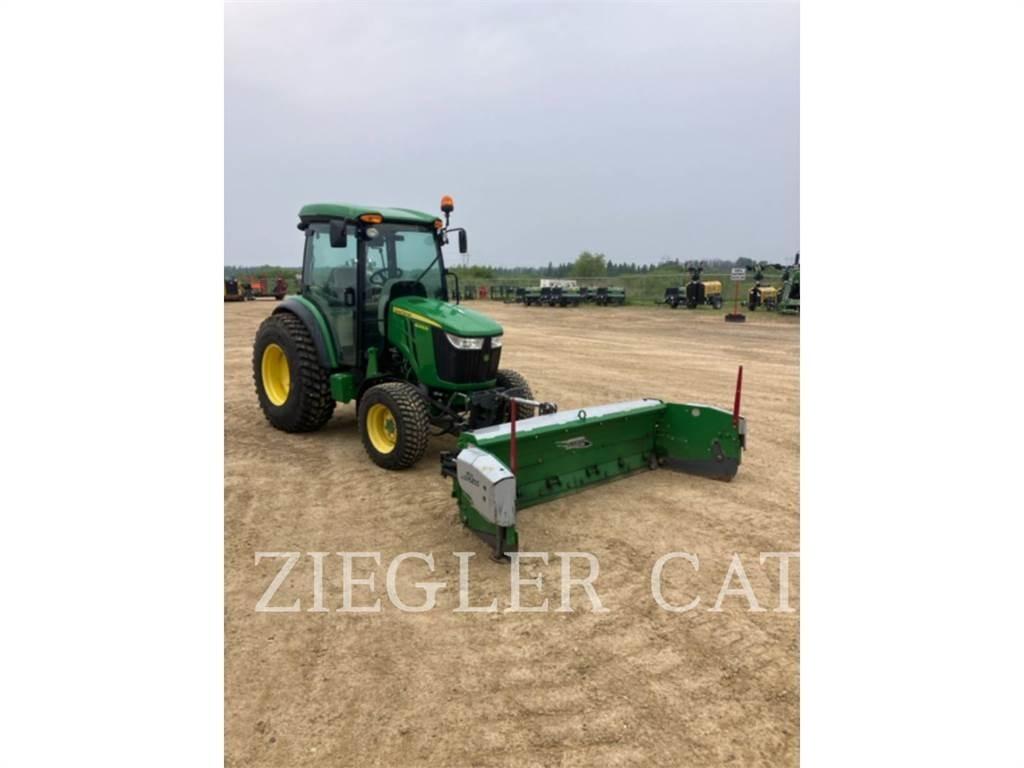 John Deere & CO. 4066R Tractores