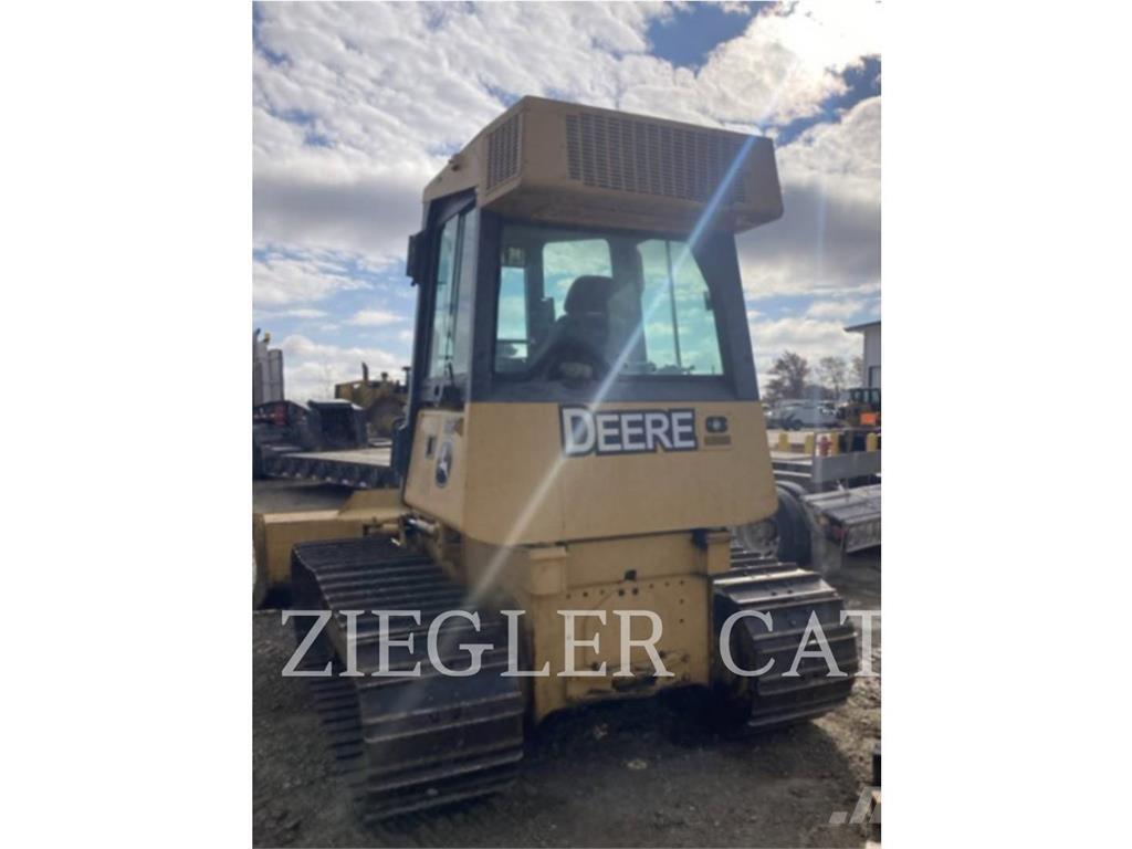 John Deere & CO. 550J Buldozer sobre oruga