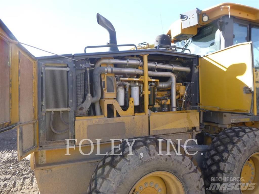John Deere & CO. 672G Motoniveladoras