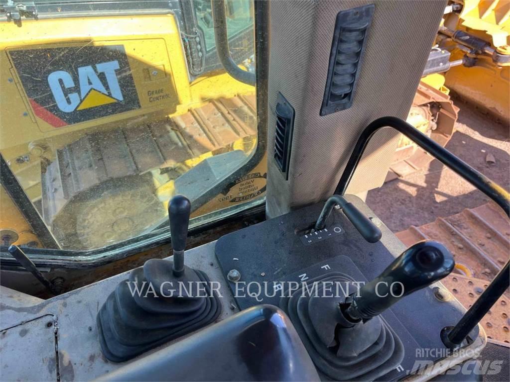 John Deere & CO. 750C LT Buldozer sobre oruga