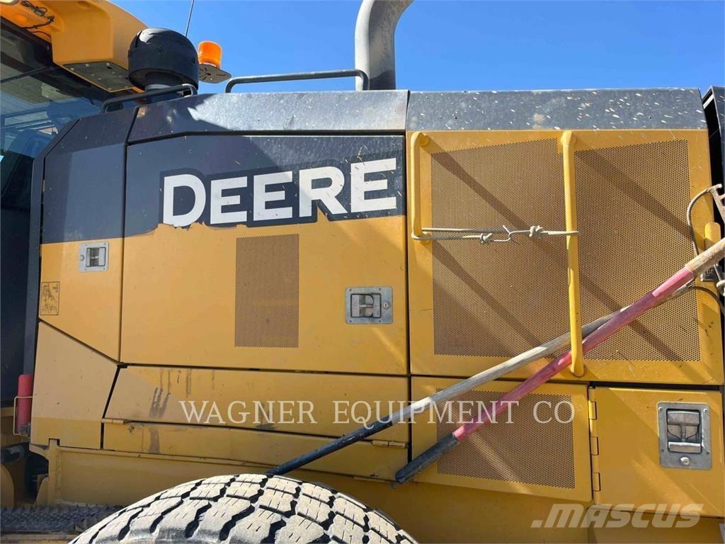 John Deere & CO. 772G AWD Motoniveladoras