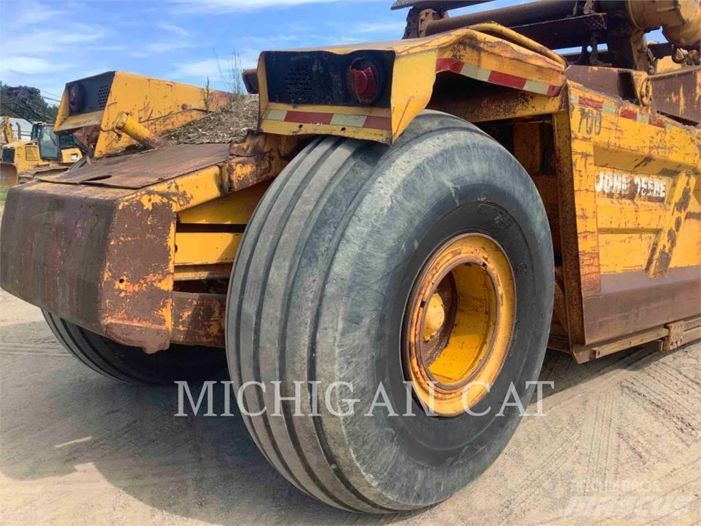 John Deere & CO. 862 Raspadores