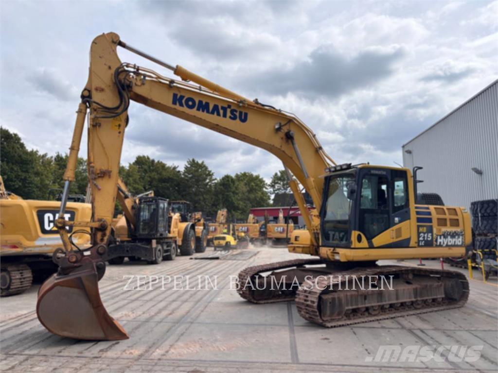 Komatsu HB215LC-2 Excavadoras de cadenas