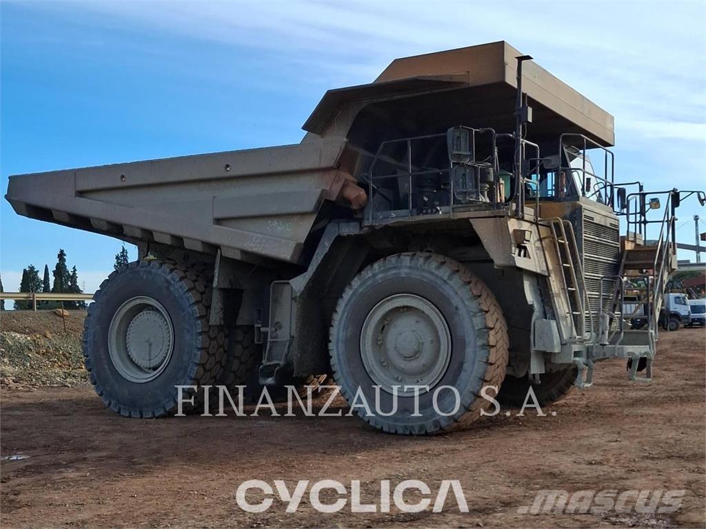 Komatsu HD785-7 Dúmpers articulados