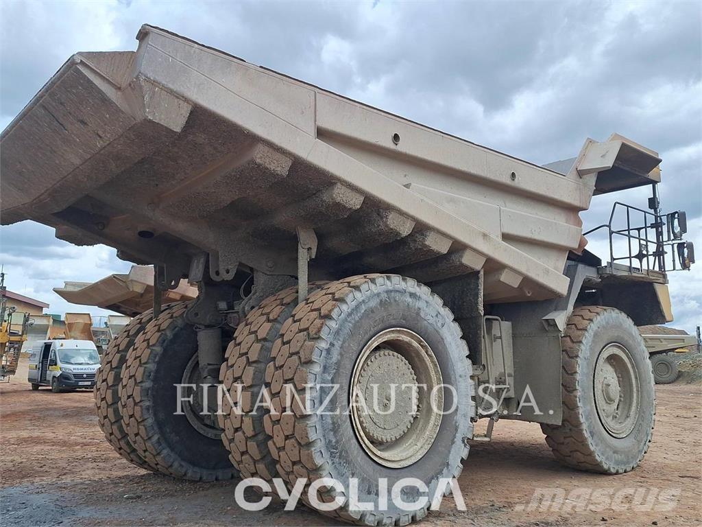 Komatsu HD785-7 Dúmpers articulados