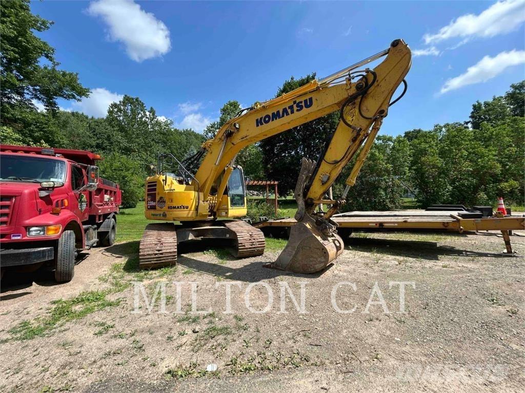 Komatsu PC228USLC-10 Excavadoras de cadenas