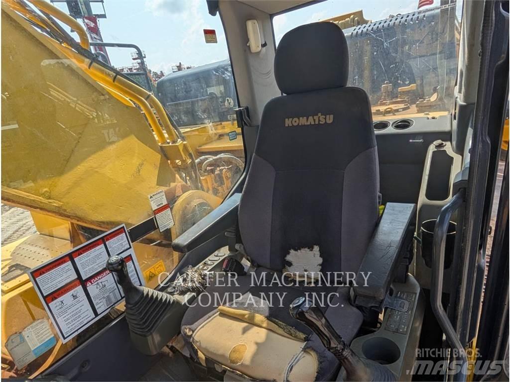 Komatsu PC490 Excavadoras de cadenas