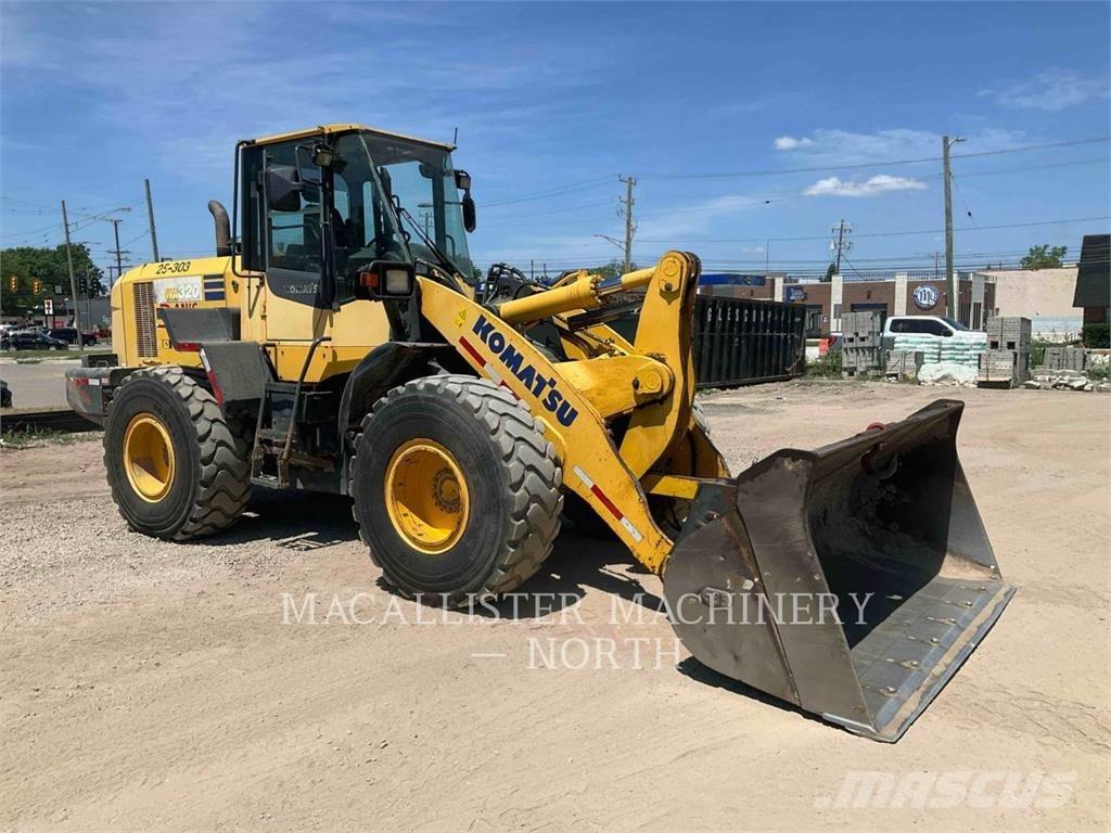 Komatsu WA320-7 Cargadoras sobre ruedas
