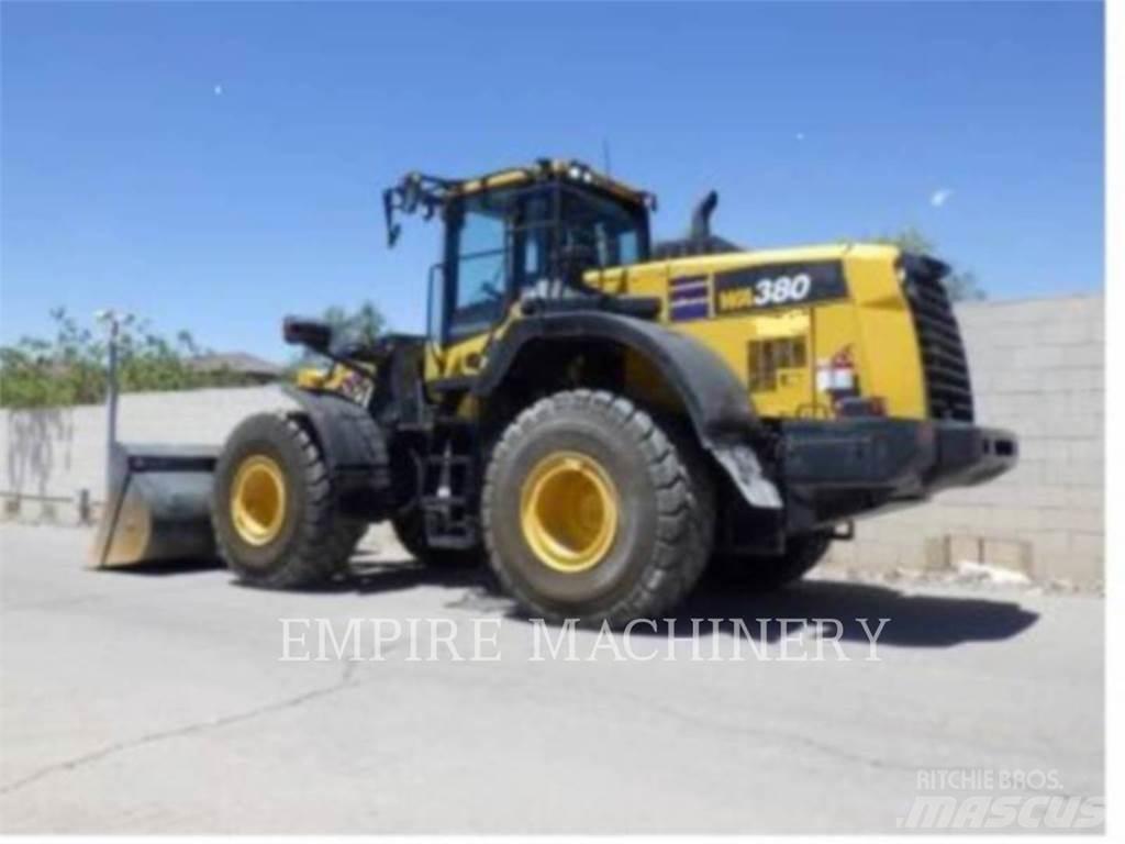Komatsu WA380 Cargadoras sobre ruedas