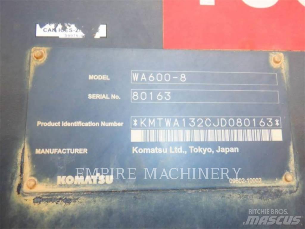 Komatsu WA600-8 Cargadoras sobre ruedas