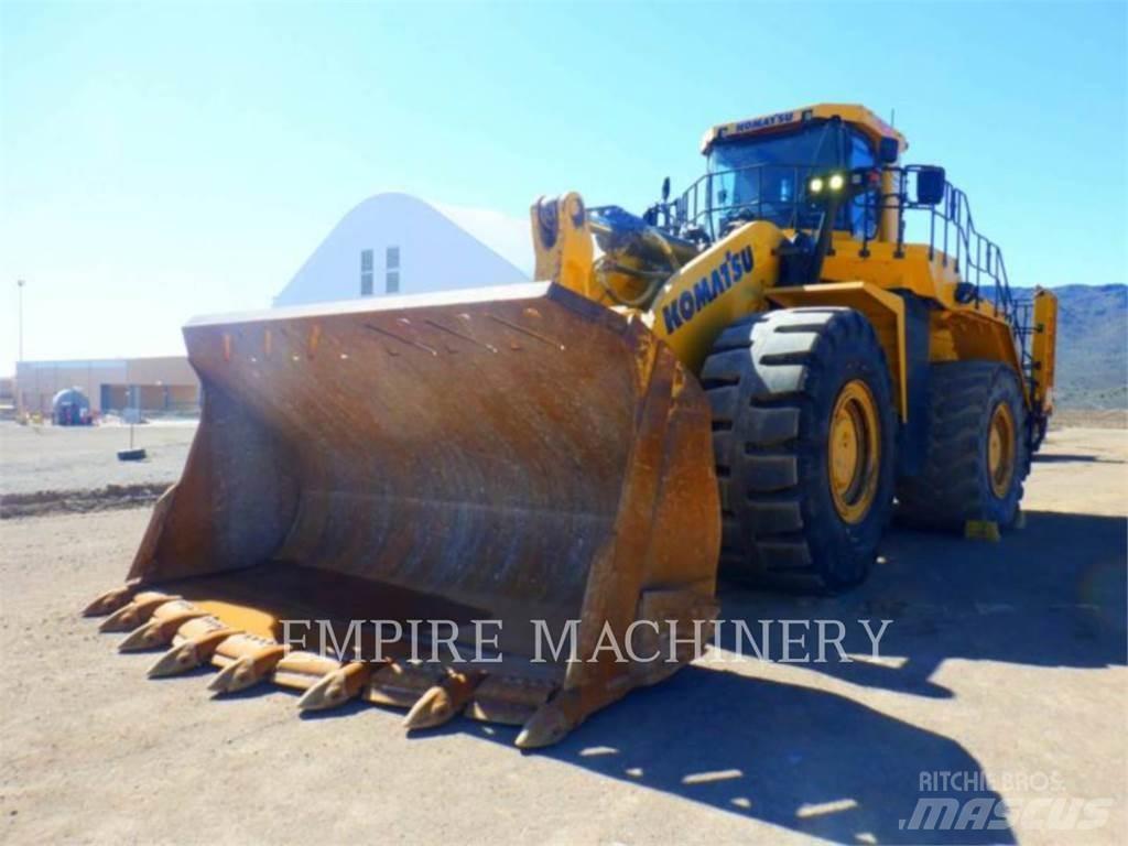 Komatsu WA900-8 Cargadoras sobre ruedas