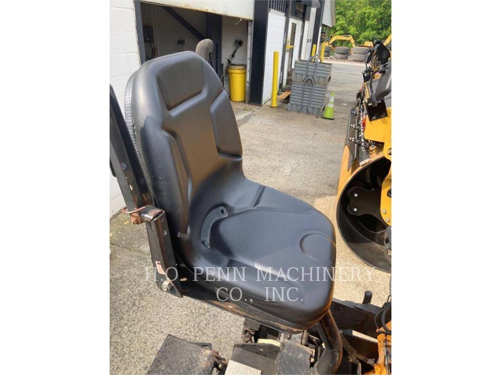 LeeBoy 8515 Asfaltadoras