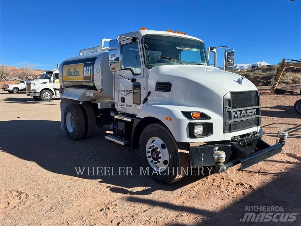 Mack WT2000 A Camiones cisterna