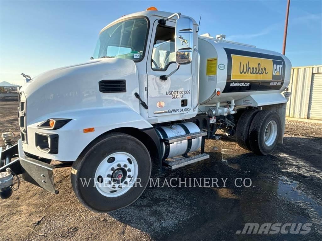 Mack WT2000 A Camiones cisterna