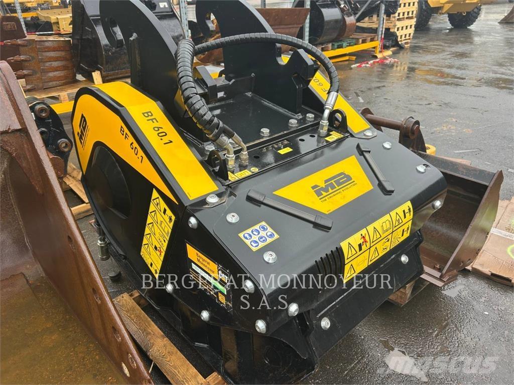 MB Crusher BF60/MB Construcción - Otros