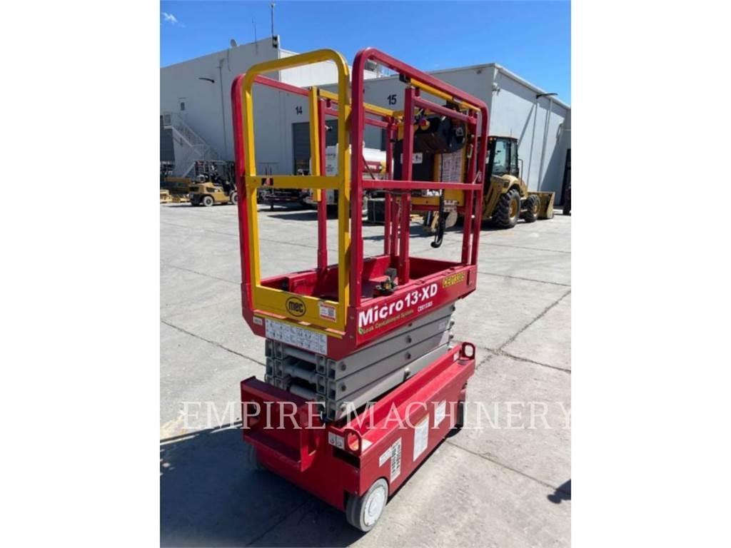 MEC MICRO 13XD Plataforma de trabajo articulada