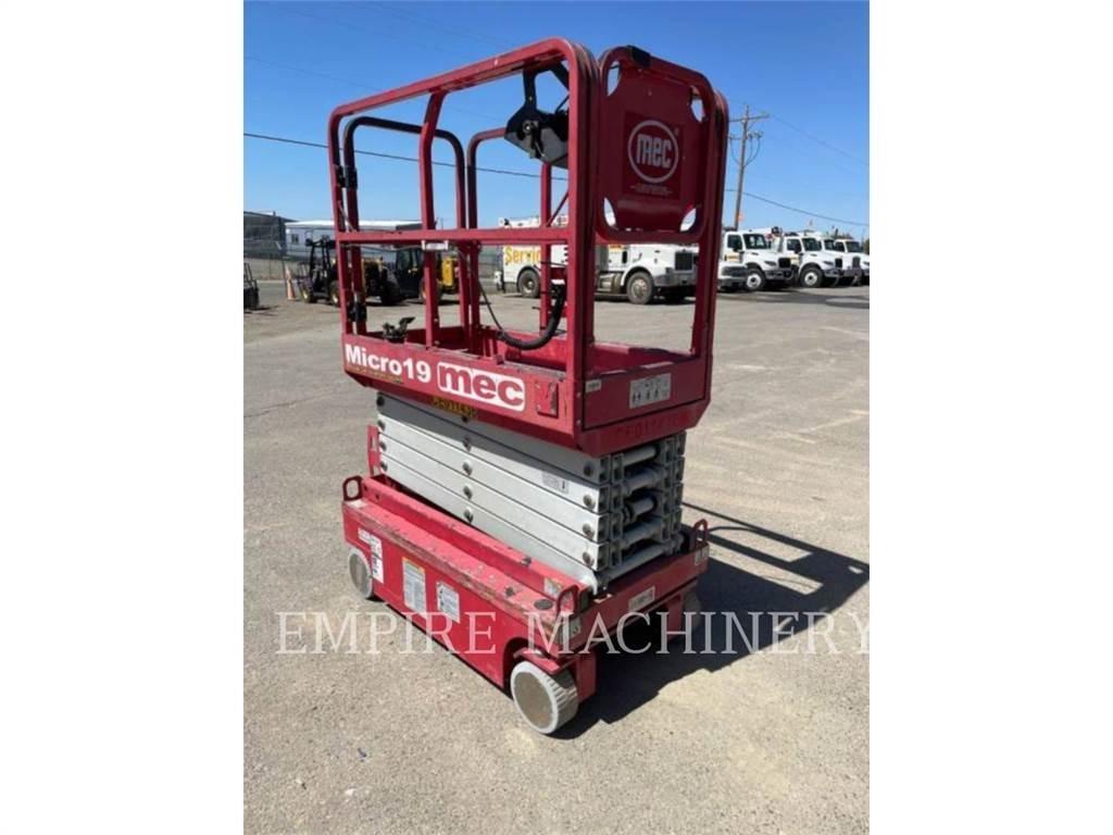 MEC MICRO 19 Plataforma de trabajo articulada
