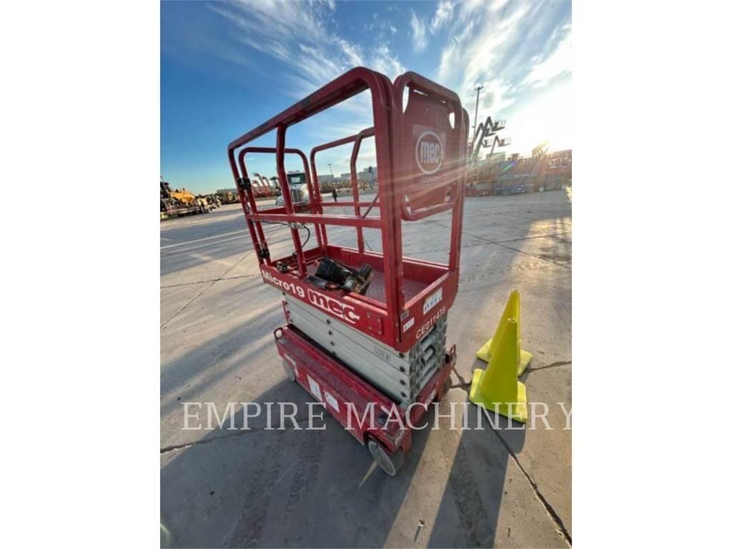 MEC MICRO 19 Plataforma de trabajo articulada