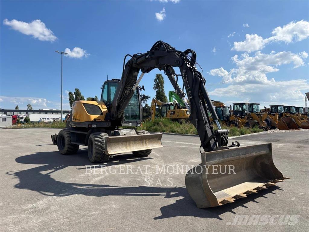 Mecalac 714MW Excavadoras de ruedas