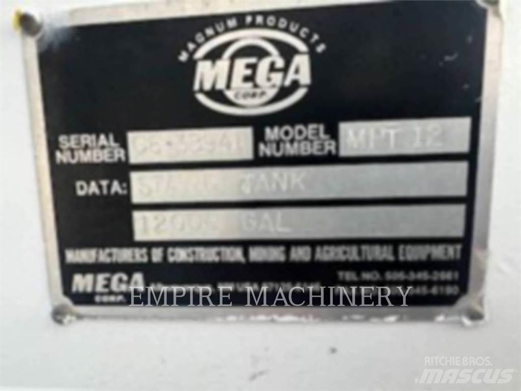 Mega CORP 12K TOWER Tanques