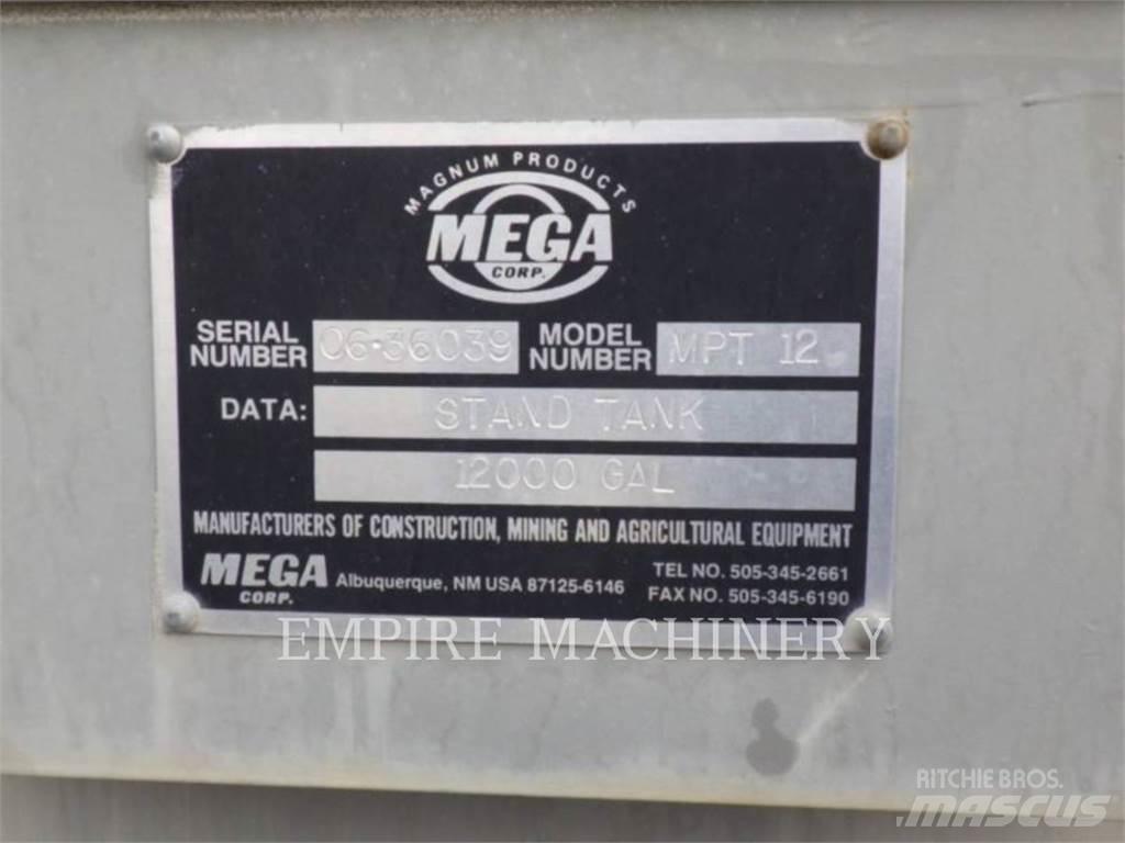 Mega CORP 12K TOWER Tanques
