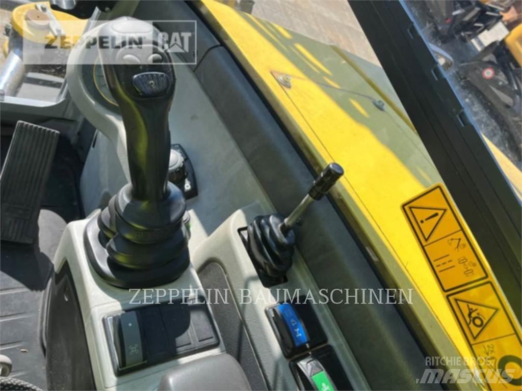 Neuson EW100 Excavadoras de ruedas