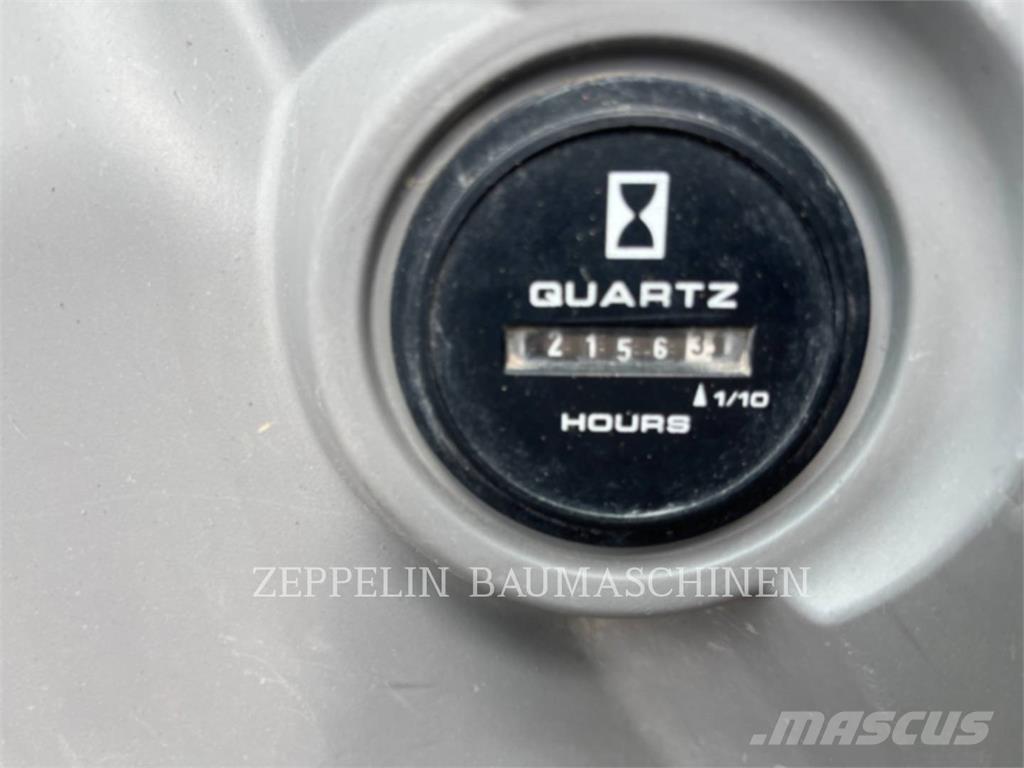 New Holland E235 Excavadoras de cadenas