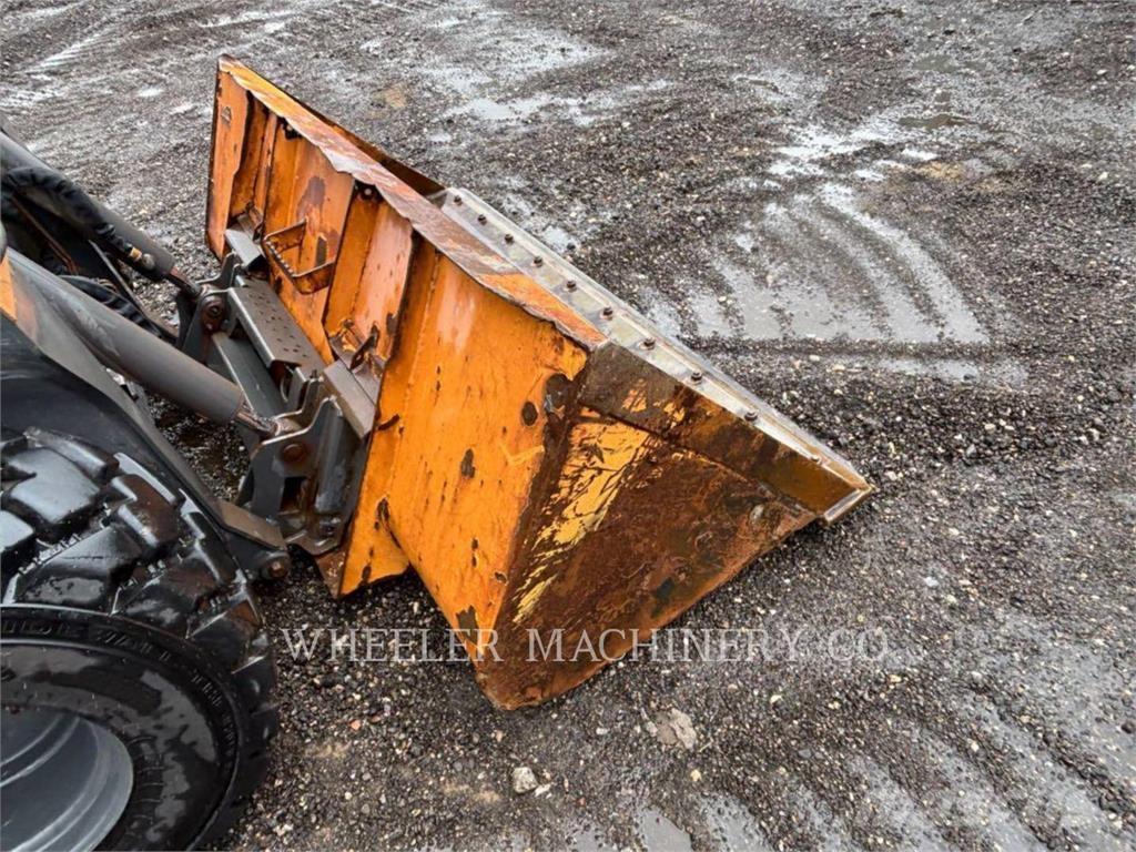 New Holland L328 SSL Minicargadoras